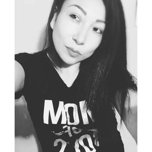 Meet your Posher, Angelica